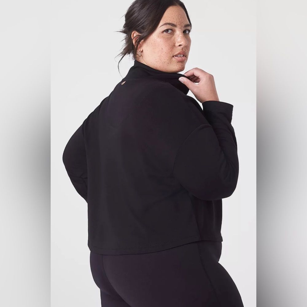 Livi active Lane Bryant Half-Zip Cozy Soft Pullover 3/4 Zip Crop Black Sz 18/20 - Picture 2 of 6